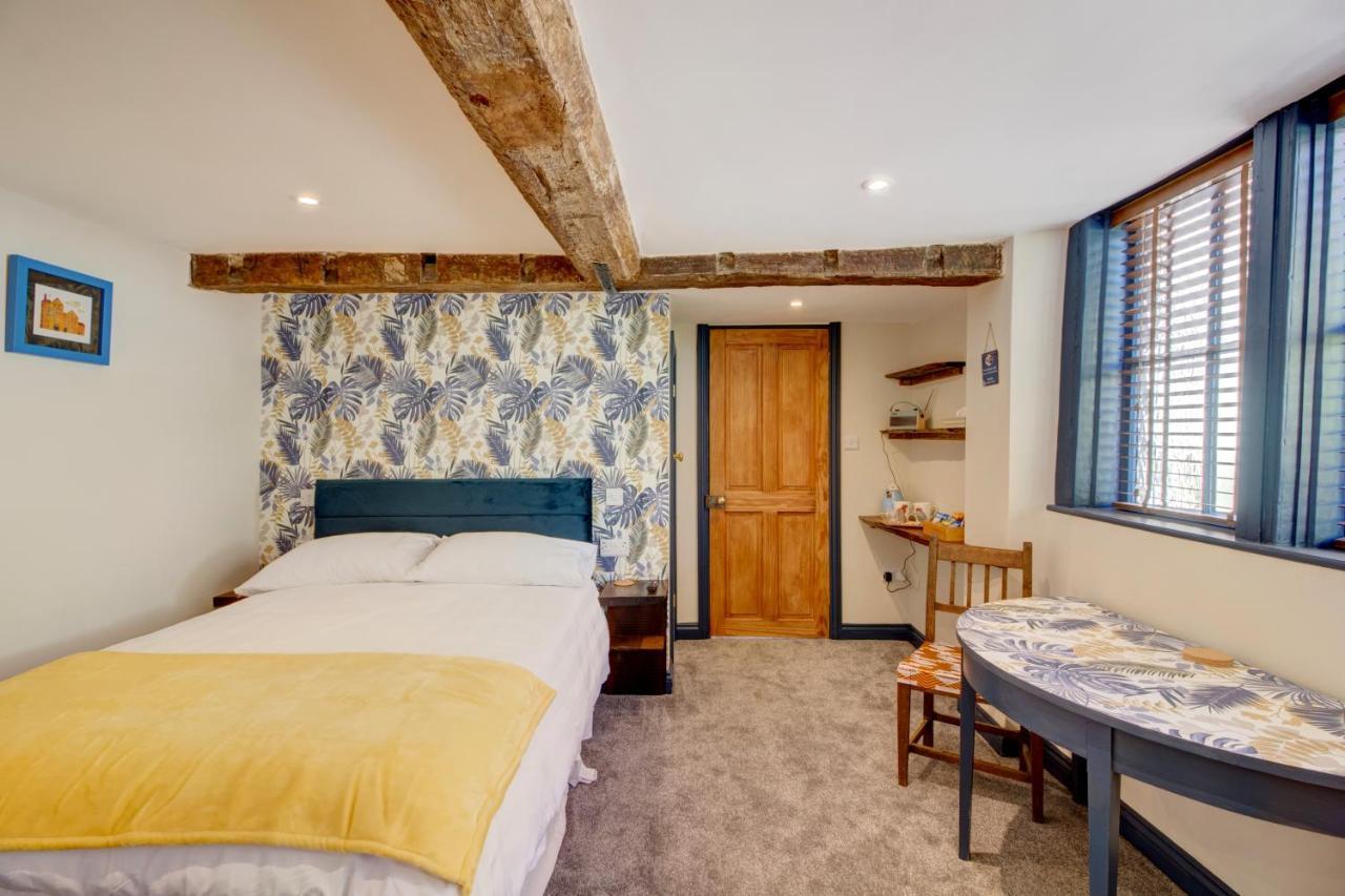 Green Parrot House Bed and Breakfast Devizes Exterior foto